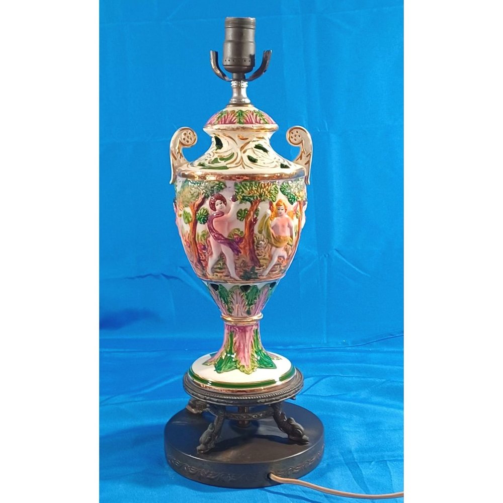 Vintage Capodimonte Amphora Vase Gilt Putti  Cherub Angels Garden of Eden Lamp - Picture 5 of 10
